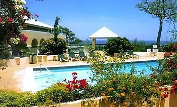 Cardiff Hotel And Spa Runaway Bay