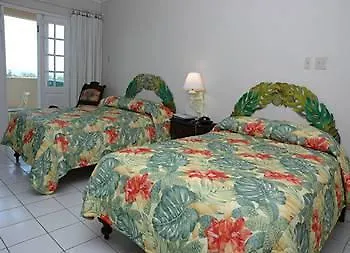 Cardiff Hotel And Spa Runaway Bay 4*,